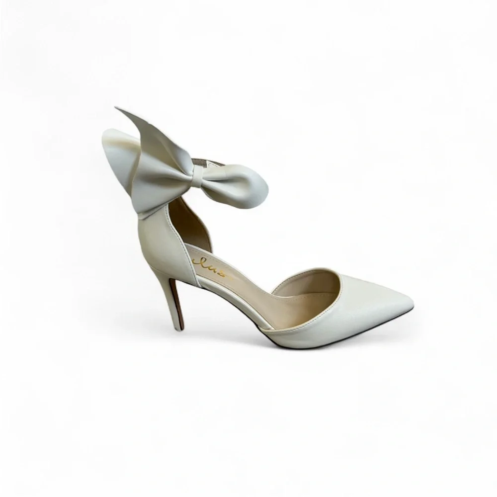 New With Box and Tags Lulus Lizaa White Bow Ankle Strap Pumps Size 7.5 - Picture 12 of 15